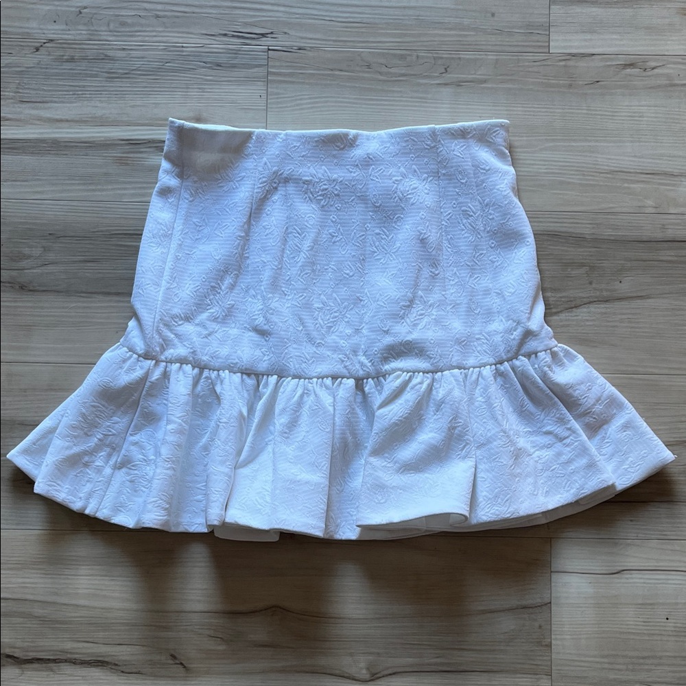 Veronica Beard Textured White Mini Skirt
